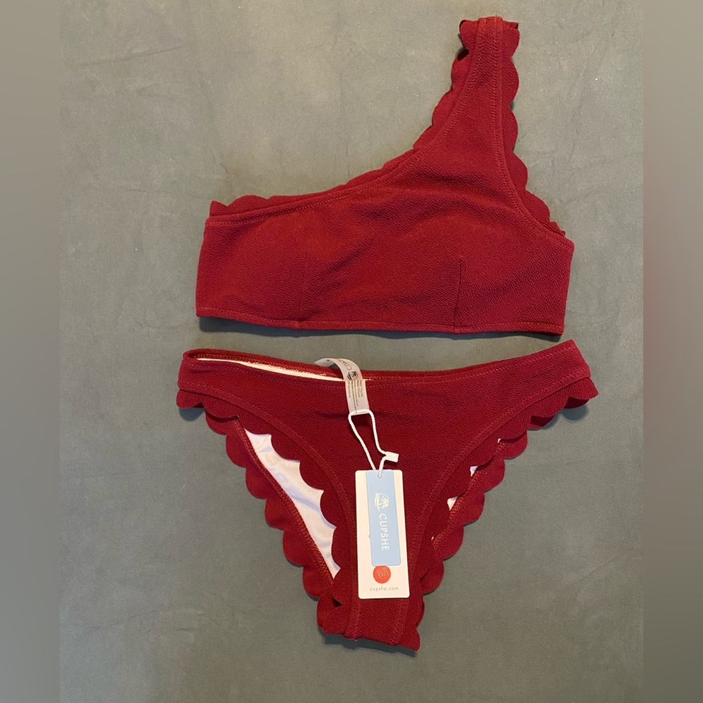 NWT Cupshe one shoulder bikini